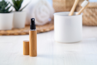 Fragrano lahvička na parfém z bambusu